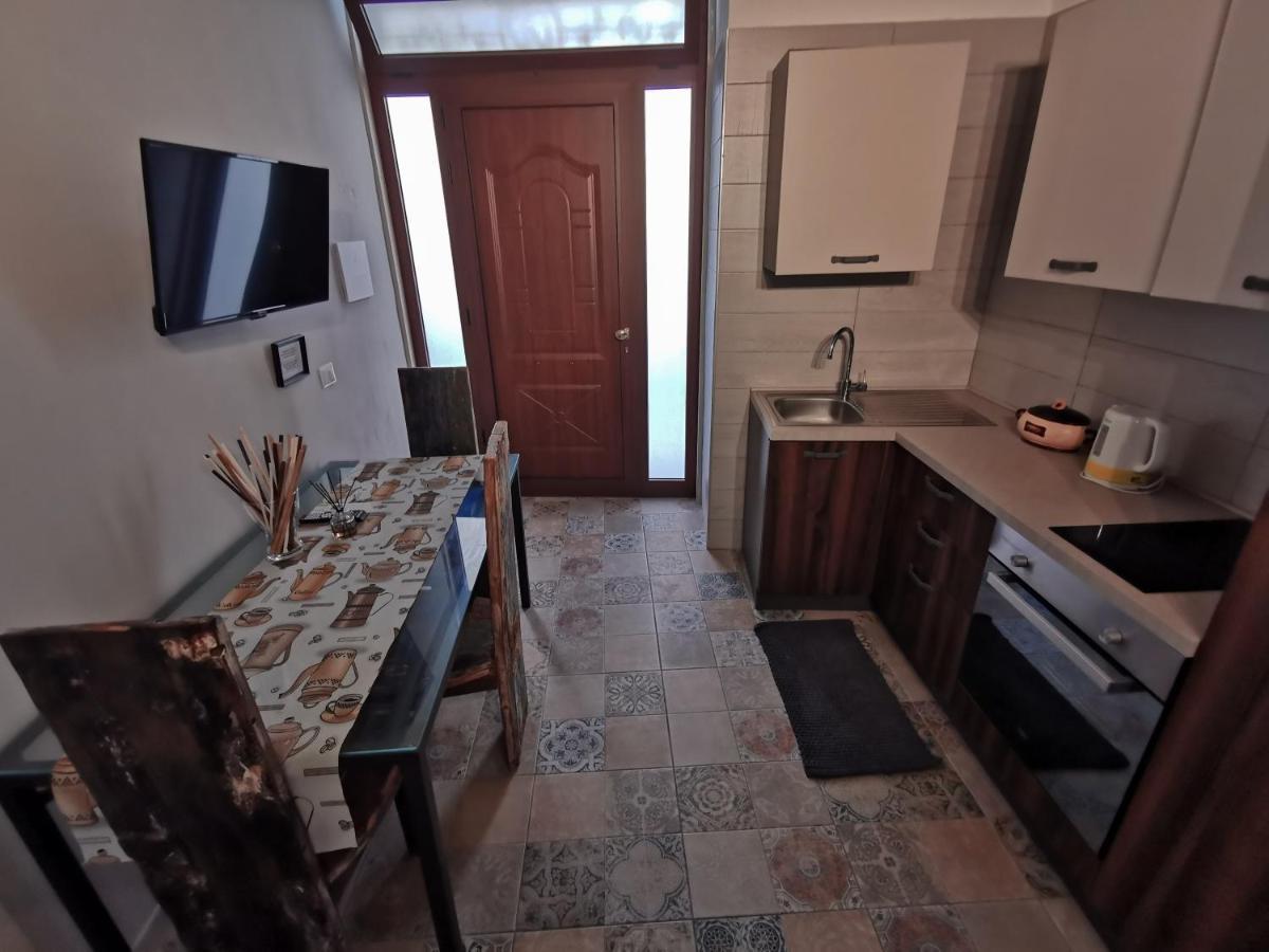 Whiteflower Apartments Bari Kültér fotó