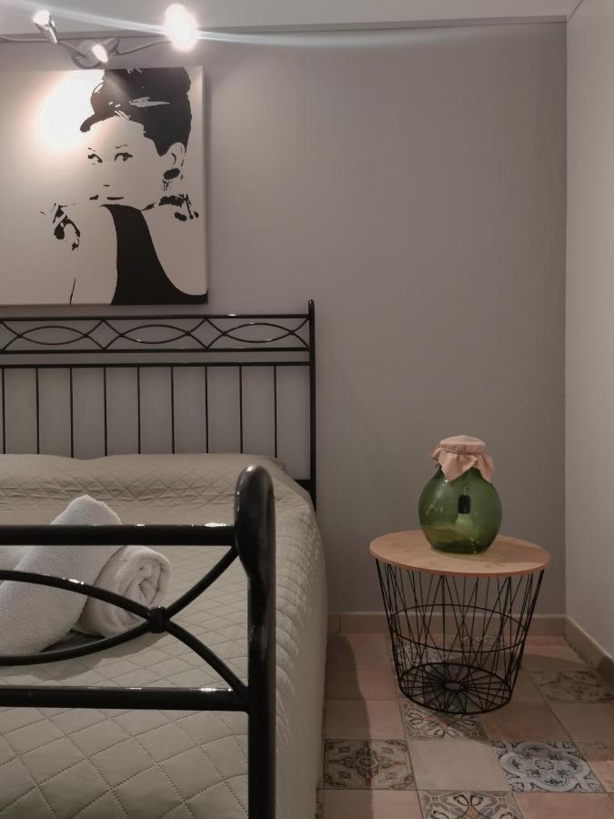 Whiteflower Apartments Bari Kültér fotó