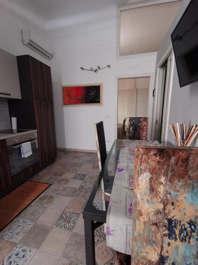Whiteflower Apartments Bari Kültér fotó