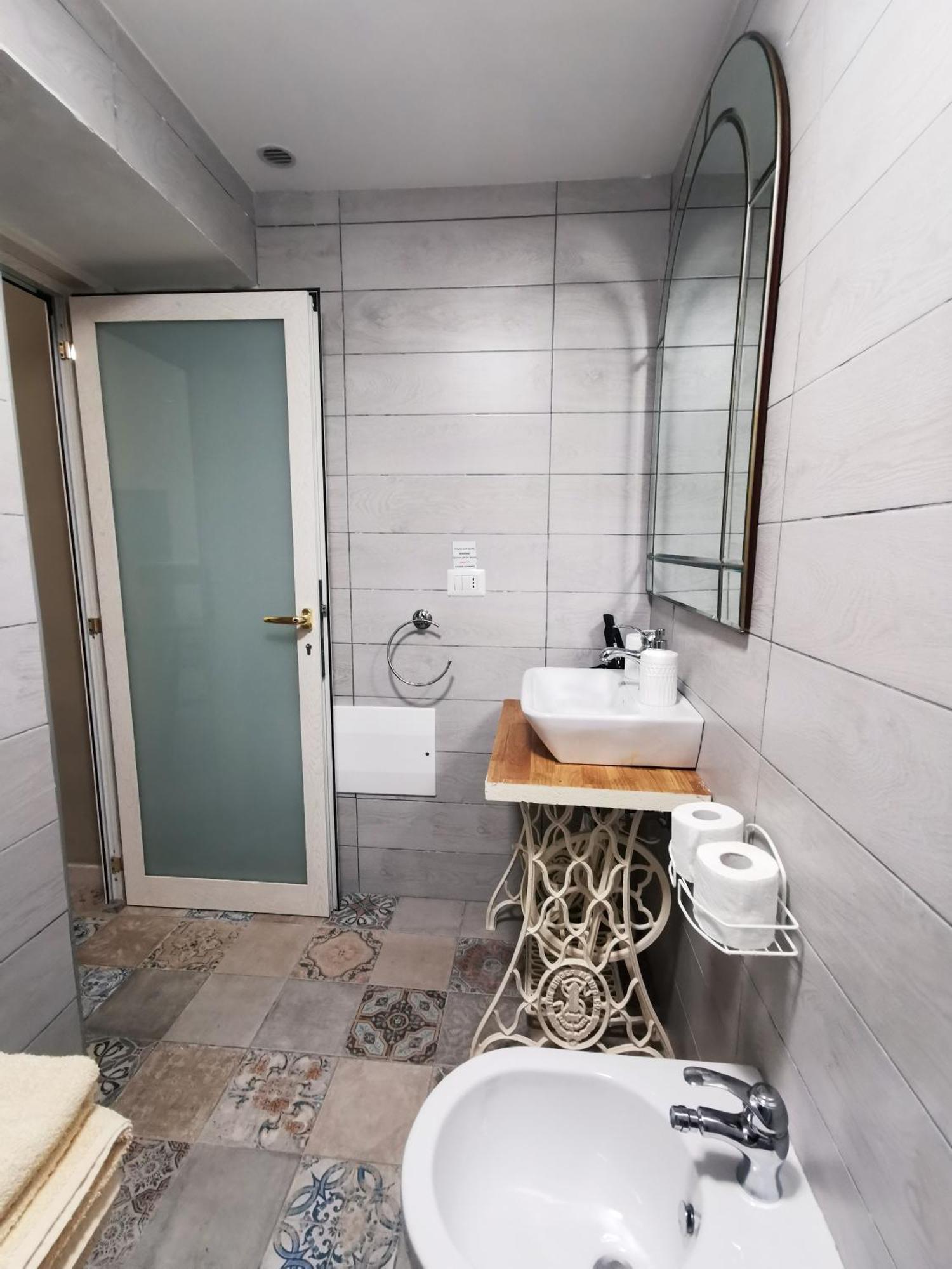 Whiteflower Apartments Bari Szoba fotó