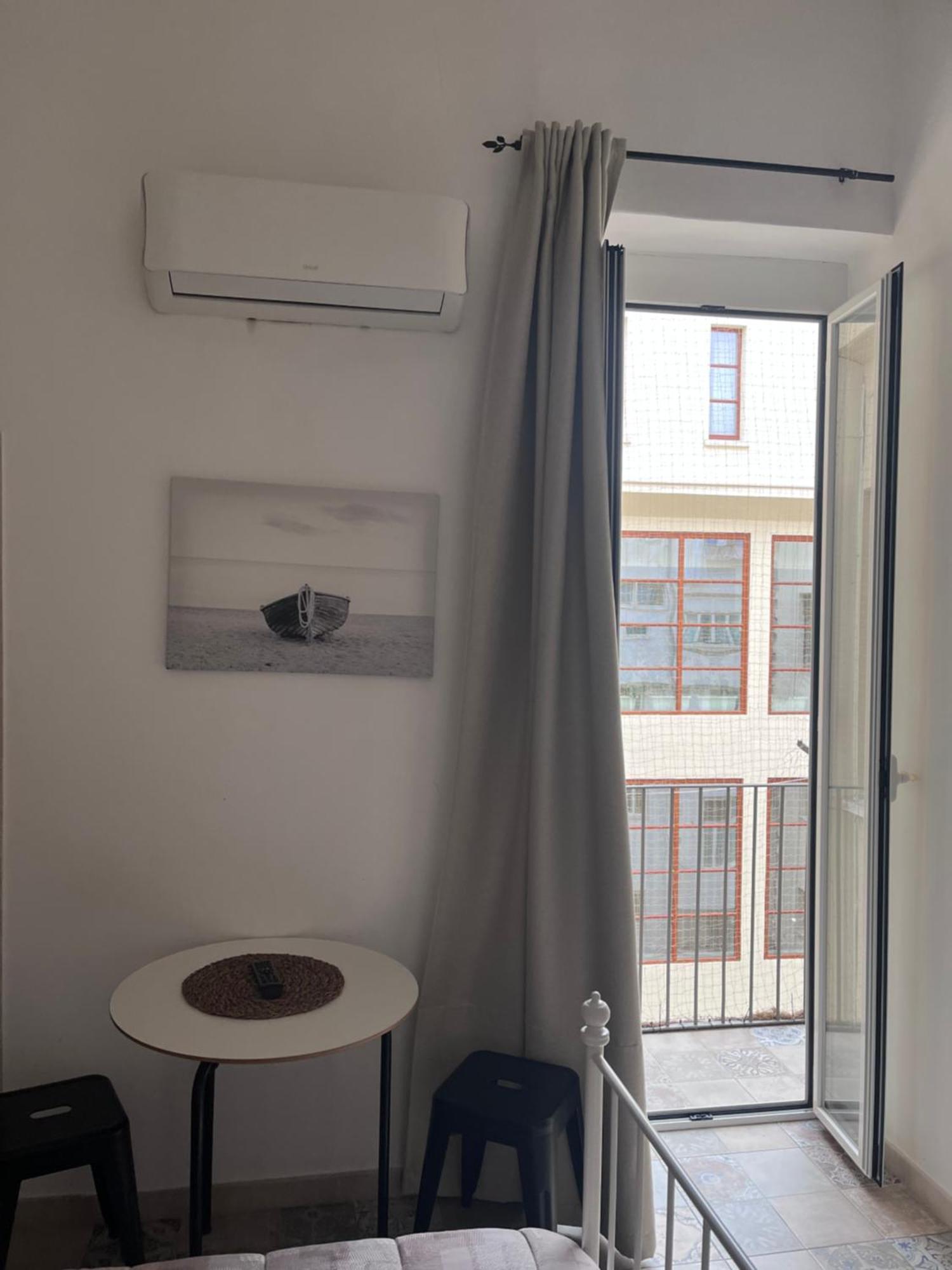 Whiteflower Apartments Bari Kültér fotó